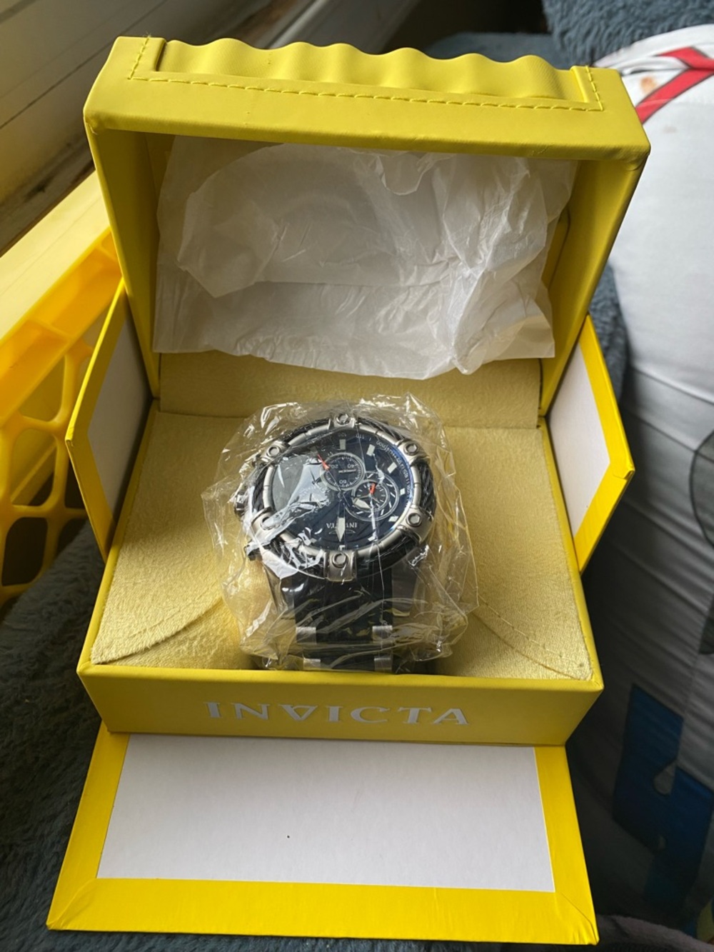 MENS Invicta Blue and Black Sport Chronograph Watch - Picture 7 of 7